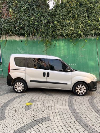 FIAT DOBLO COMBI