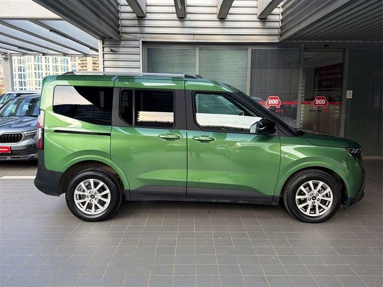FORD TOURNEO COURIER