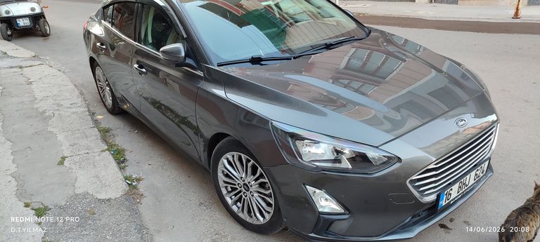FORD FOCUS