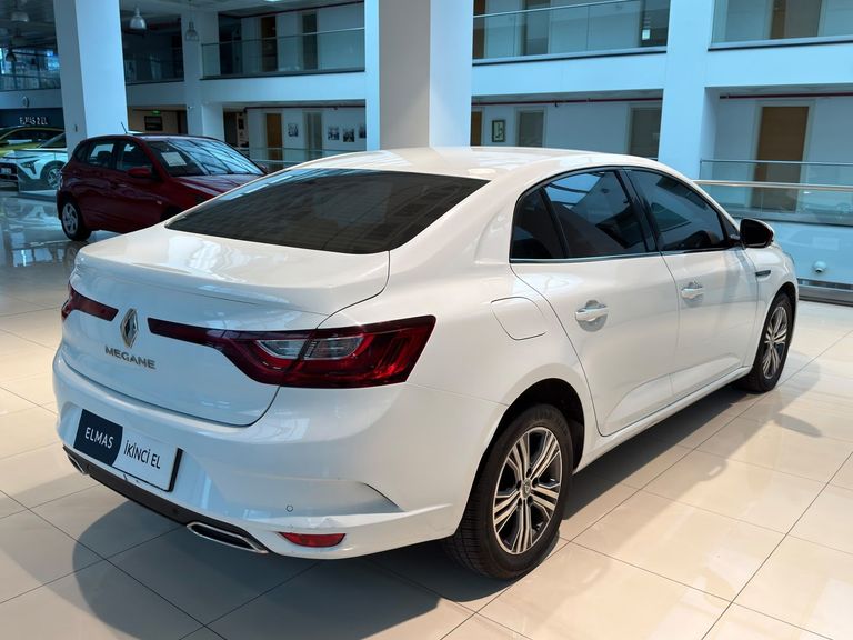 RENAULT MEGANE