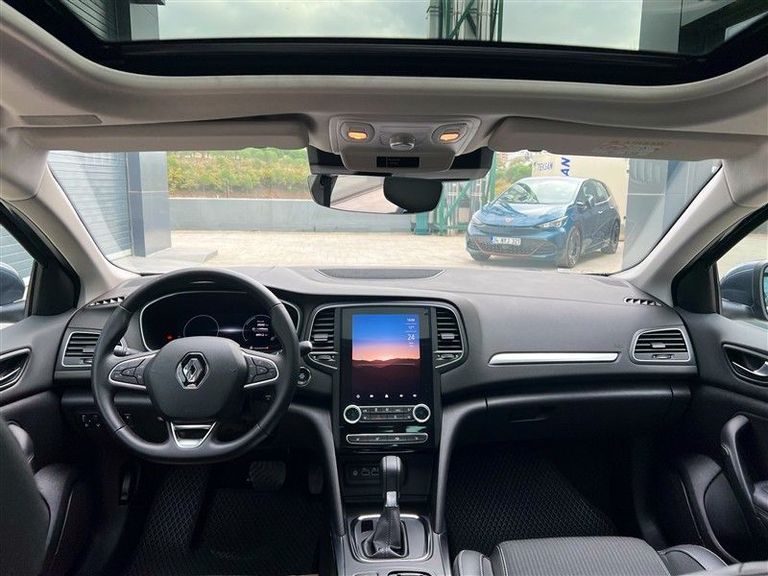 RENAULT MEGANE