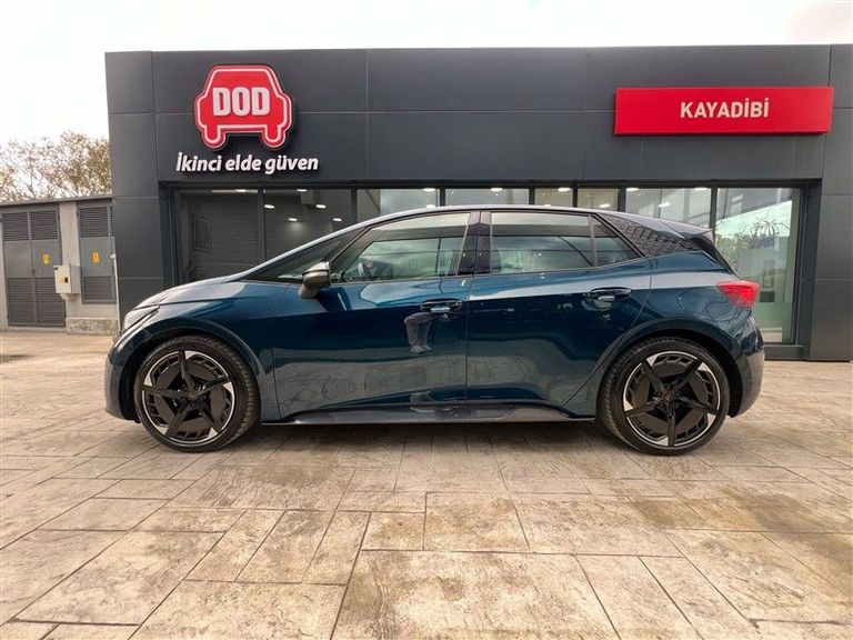 CUPRA BORN