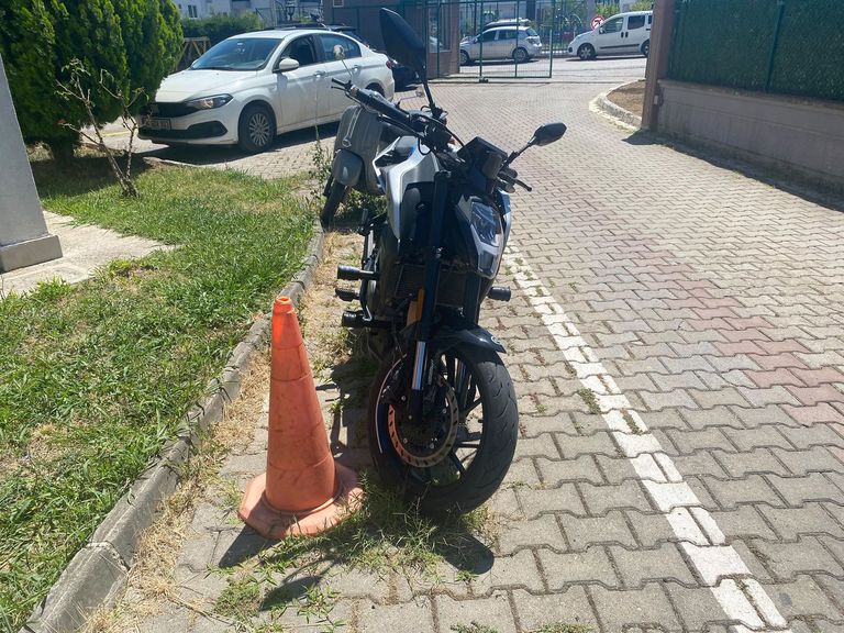 CFmoto 250NK