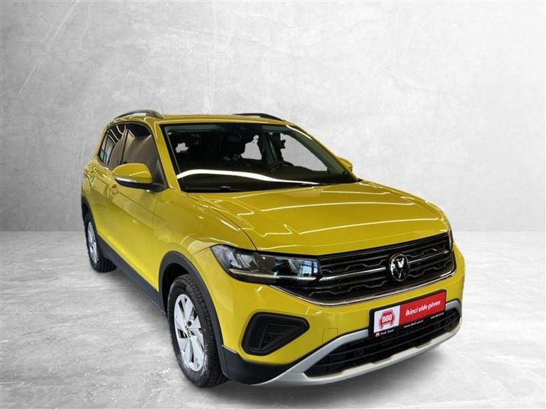 VOLKSWAGEN T-CROSS