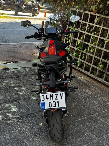 KTM 390 Duke