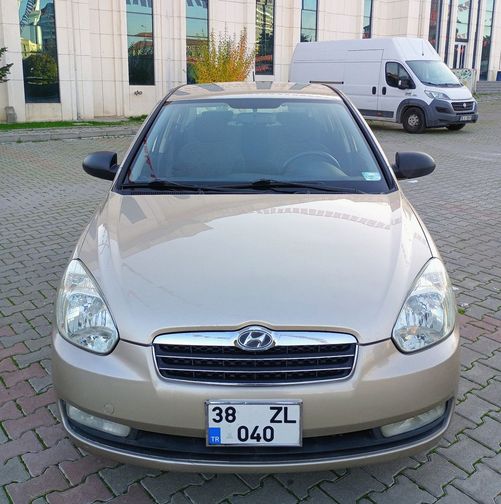 HYUNDAI ACCENT