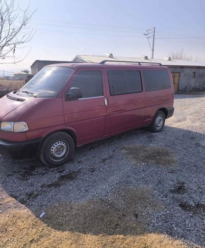 VOLKSWAGEN TRANSPORTER