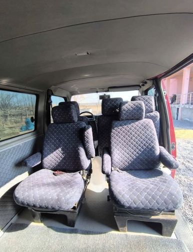 VOLKSWAGEN TRANSPORTER