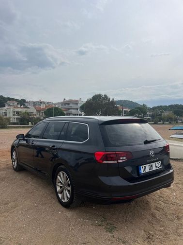 VOLKSWAGEN PASSAT VARIANT