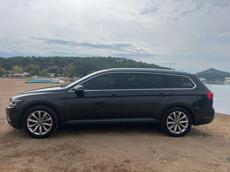 VOLKSWAGEN PASSAT VARIANT