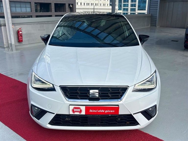 SEAT IBIZA