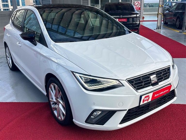 SEAT IBIZA