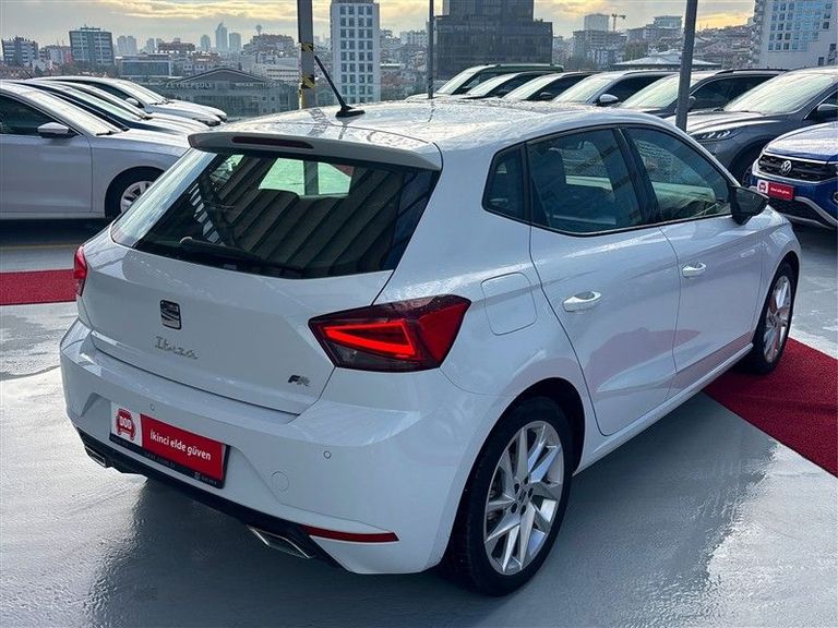 SEAT IBIZA