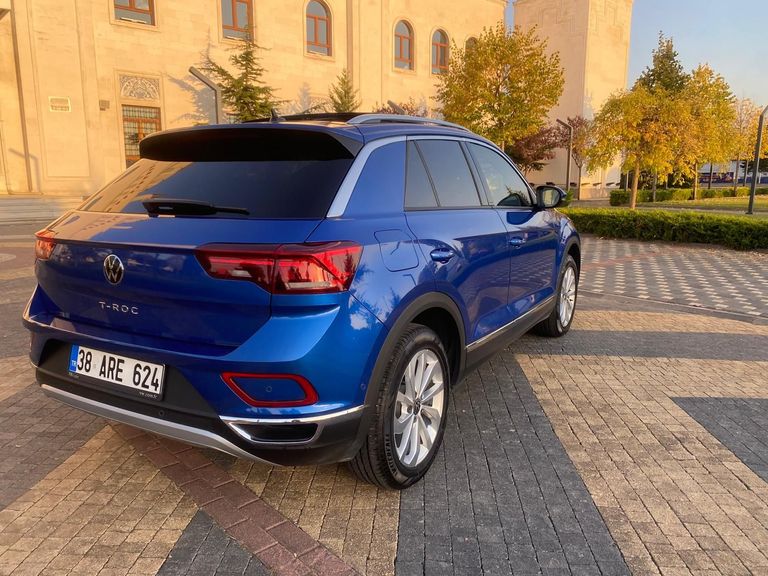 VOLKSWAGEN T-ROC